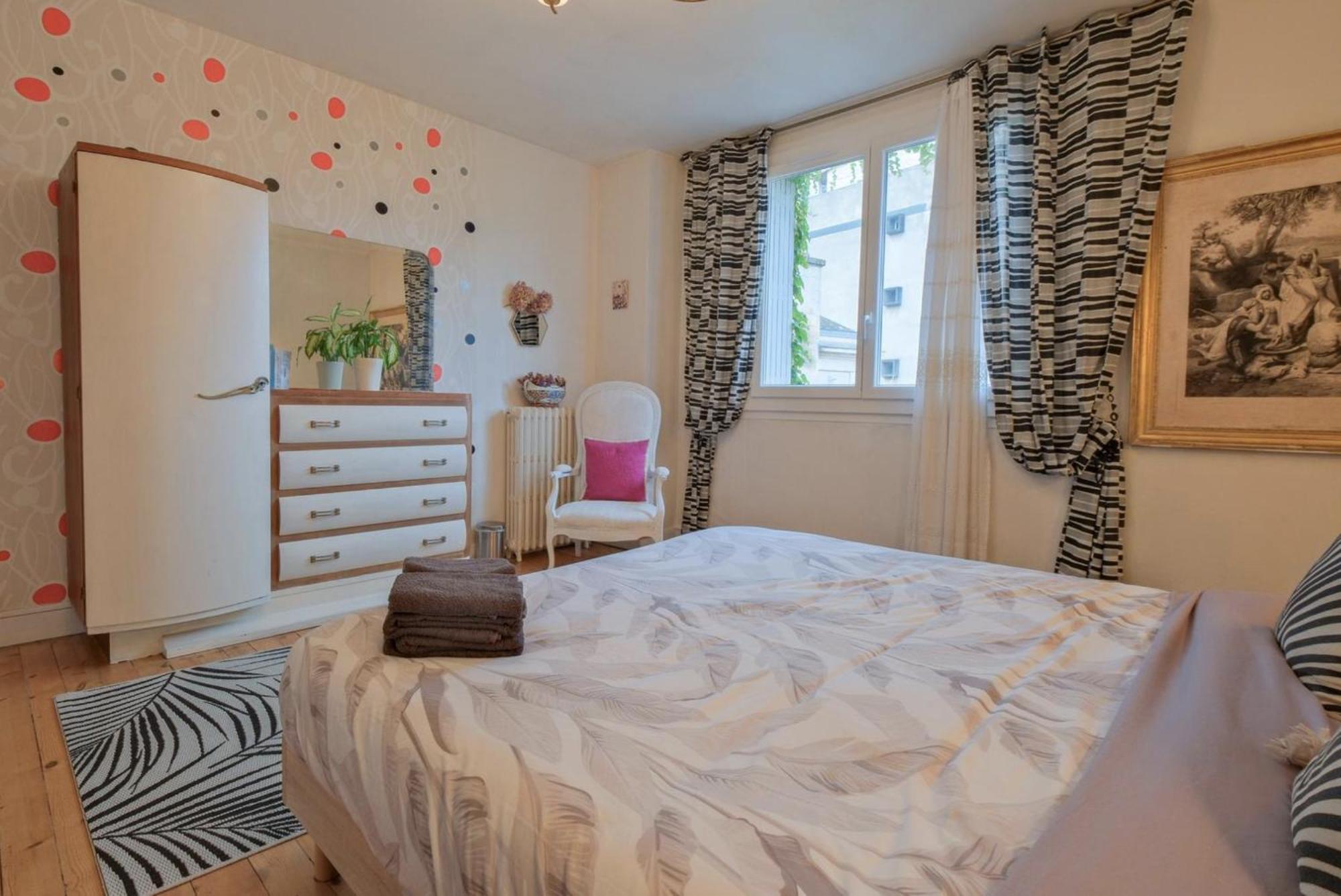 La Maison B - L'Auberge Autonome Au Charme Vintage Бержерак Екстериор снимка